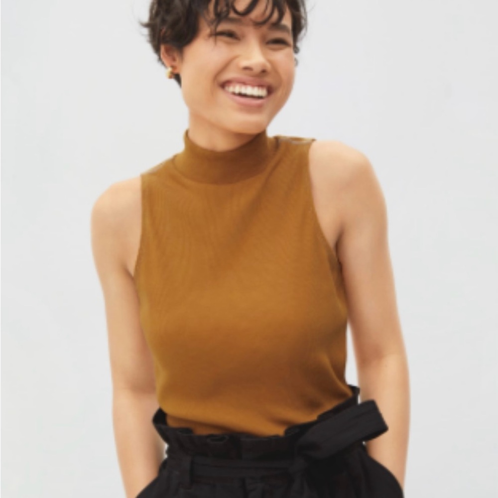 Everlane organic cotton mock neck rib tank